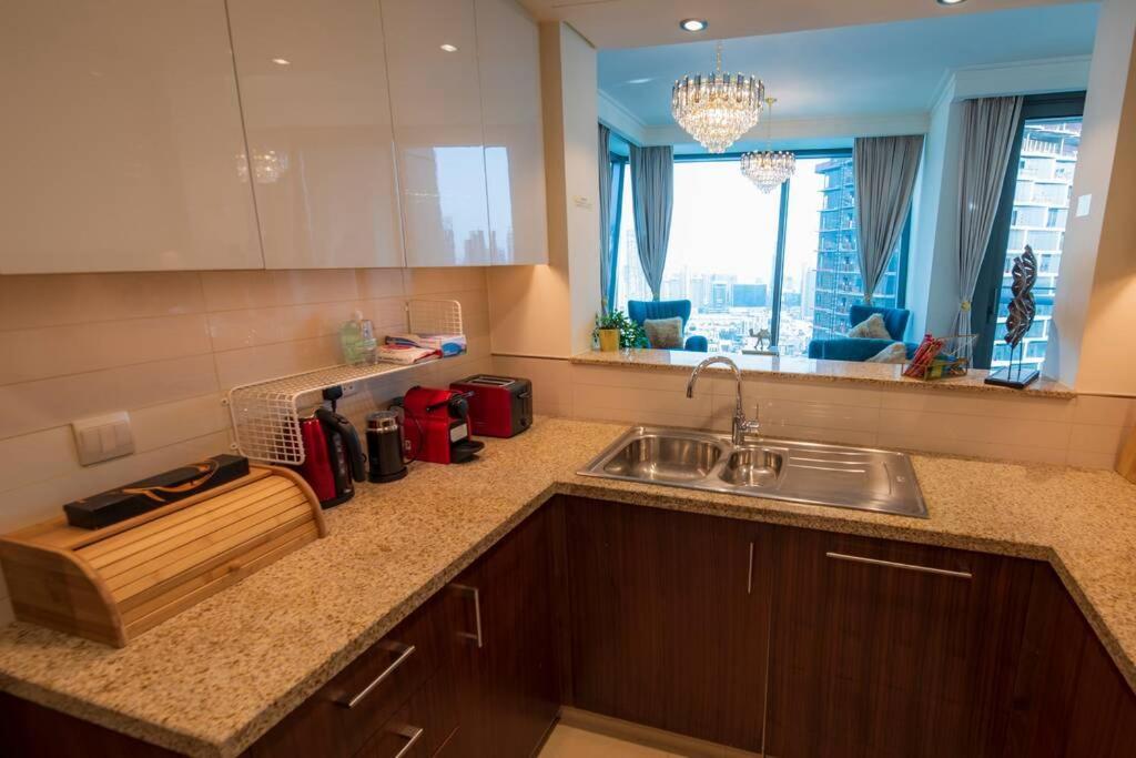 First Class 3Br With Full Burj Khalifa And Fountain View Dubai Exterior foto